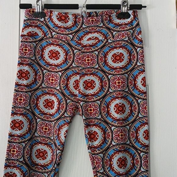 LulaRoe Leggings Colorful Medallions leggings blue maroon Sz One Size - Picture 3 of 6